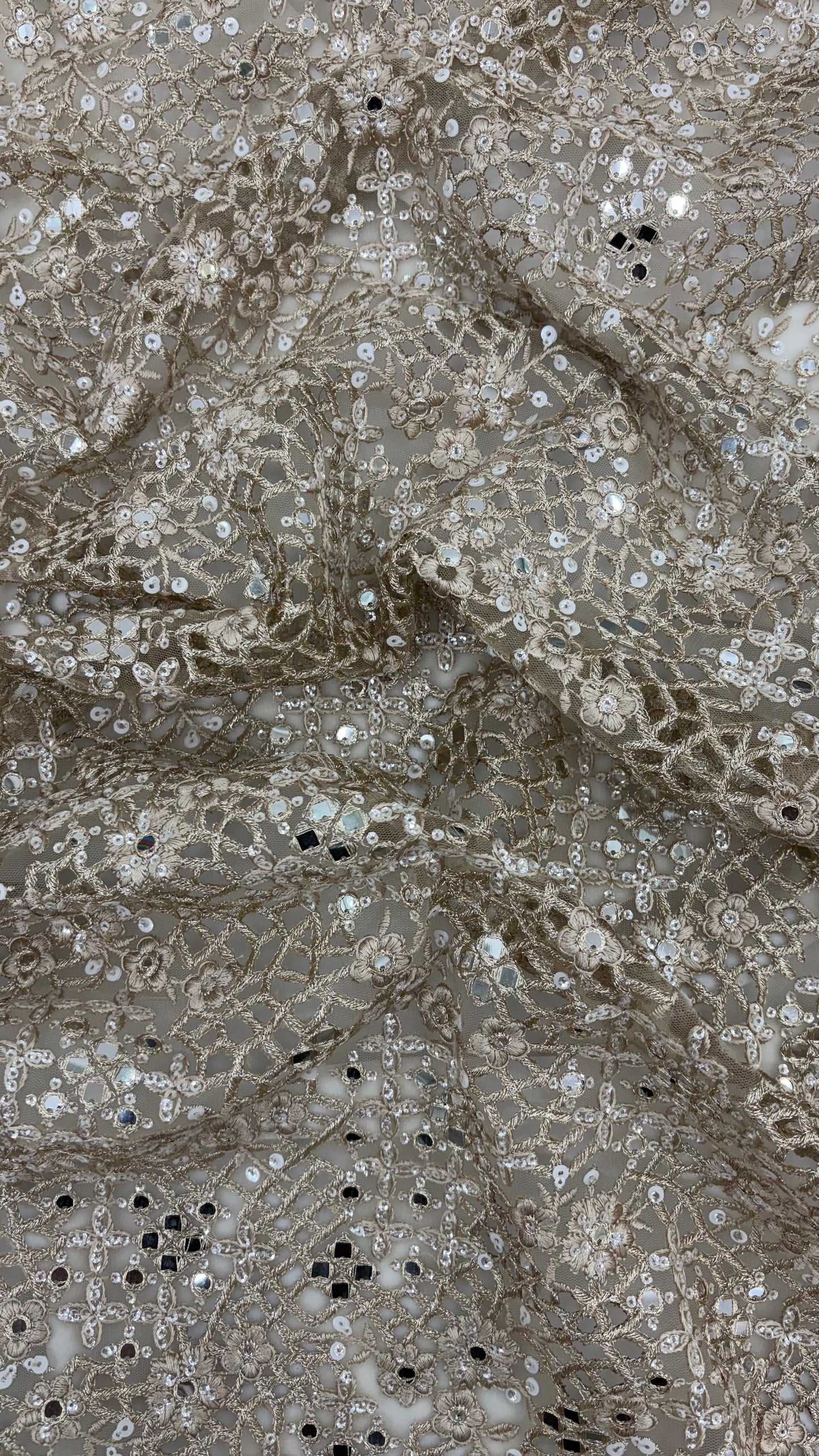 EB-00407 NET EMB CUT