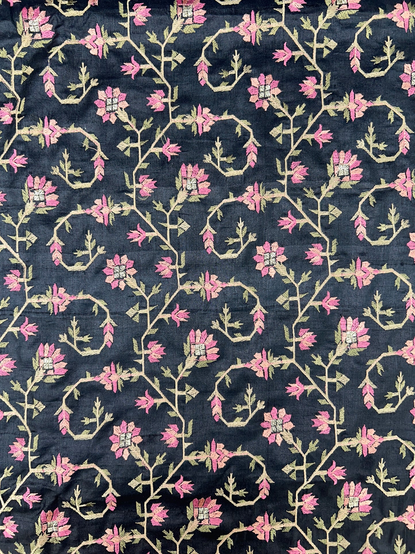 TUSSAR EMBROIDERY SW2163