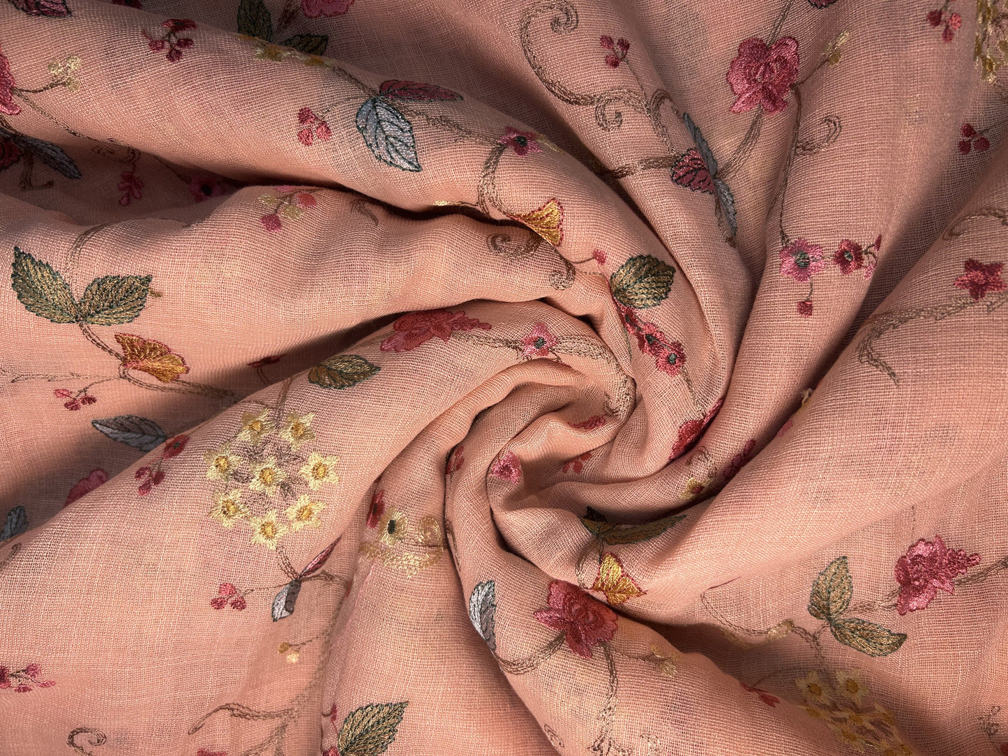 LINEN EMBROIDERY DN 2145