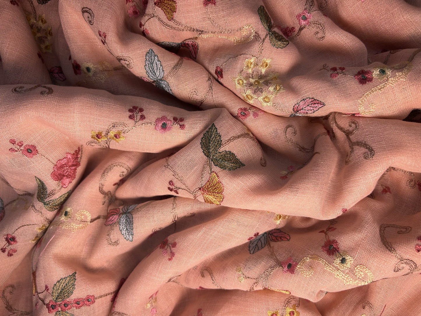 LINEN EMBROIDERY DN 2145