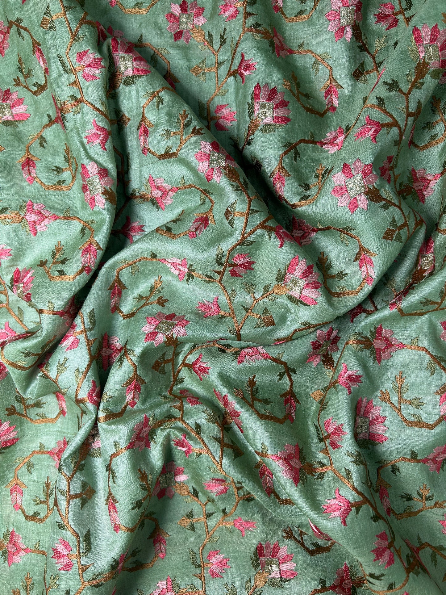 TUSSAR EMBROIDERY SW2163