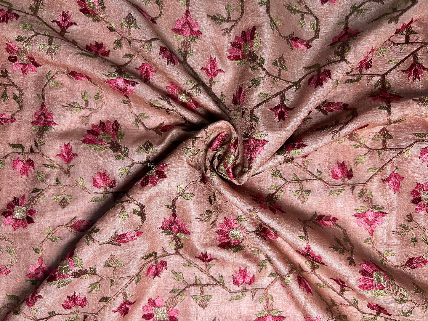 TUSSAR EMBROIDERY SW2163