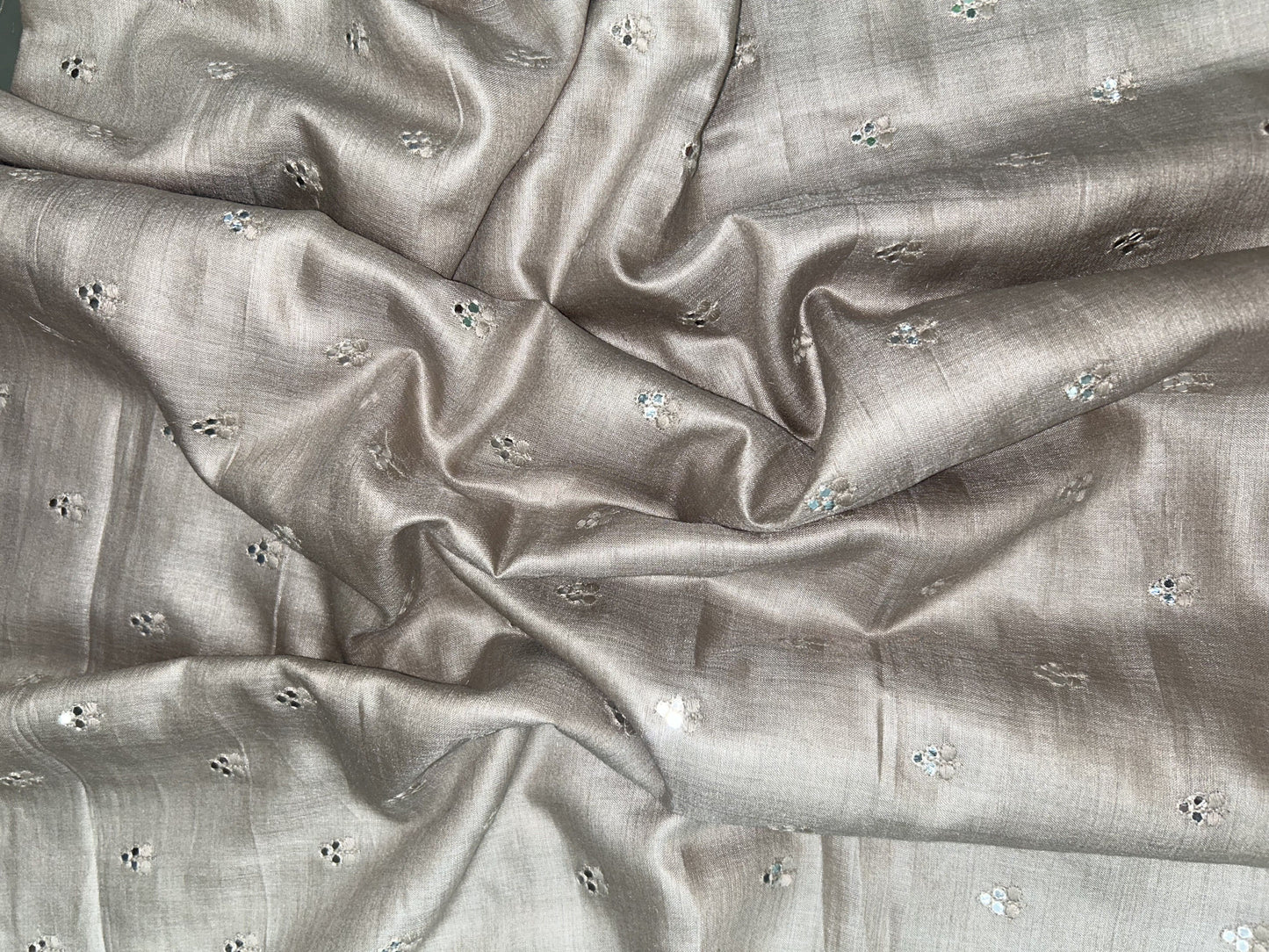 TUSSAR EMBROIDERED ABLA08