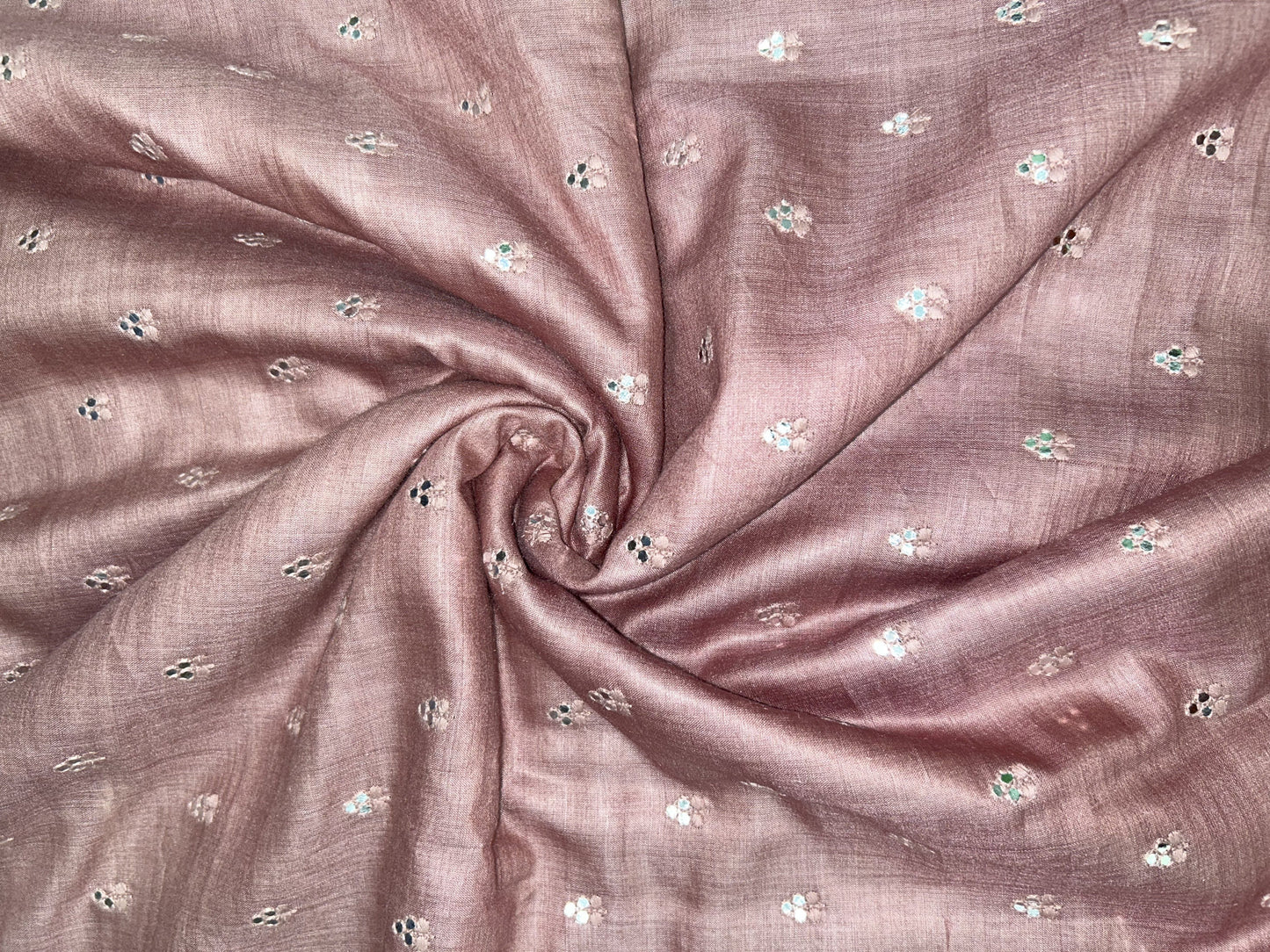TUSSAR EMBROIDERY ABLA08